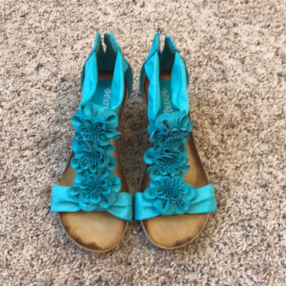 Turquoise wedges